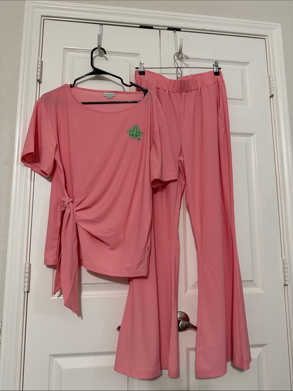 BRAND NEW!!! AKA Ivy Box Set — Tie-Waist Top & Wide-Leg Pants